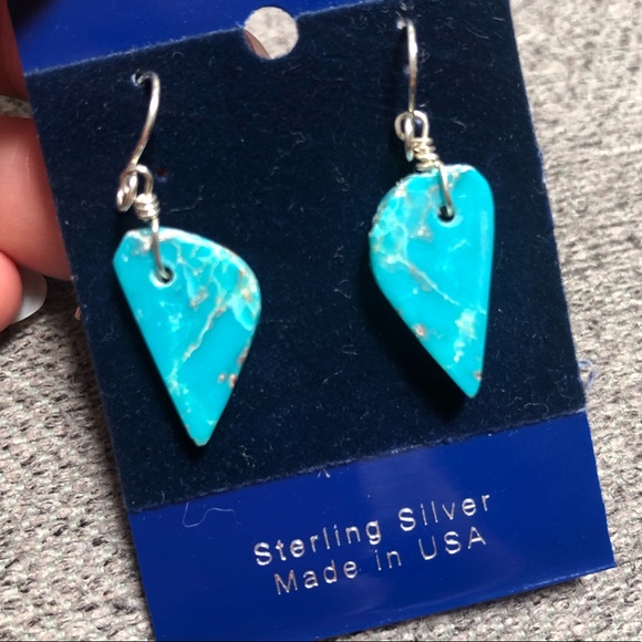 Turquoise pendant earrings - Picture 3 of 3
